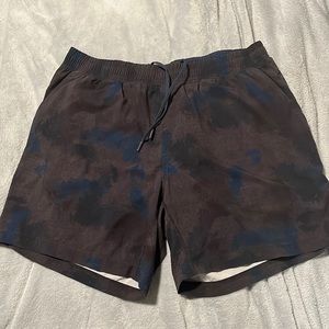 RHONE athletic shorts - size XL. Perfect condition.
